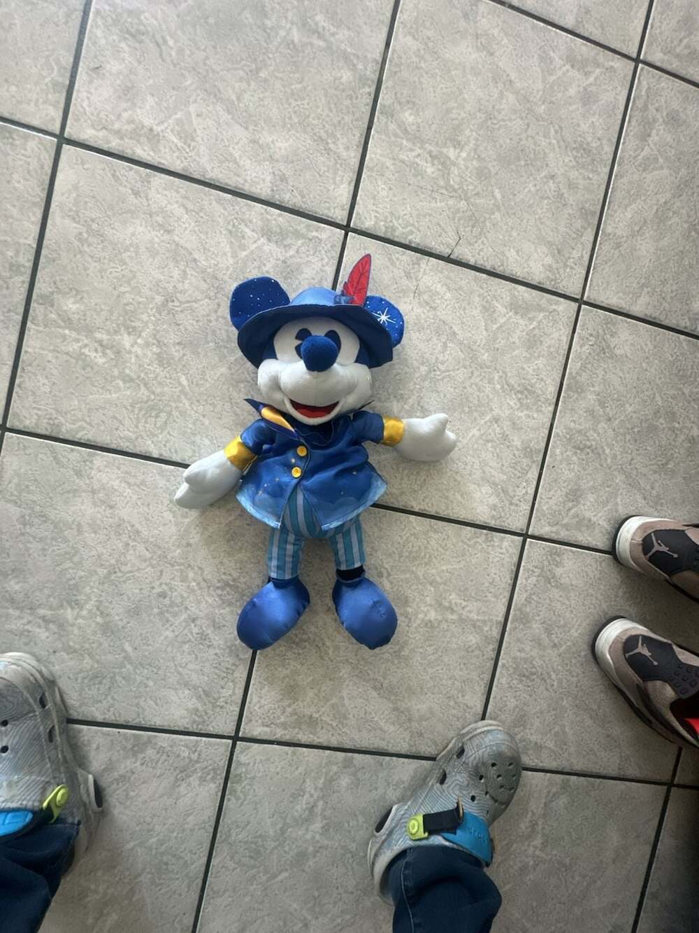 Disney Mickey Mouse The Main Attraction Peter Pan's Flight Plush Series 6 of 12